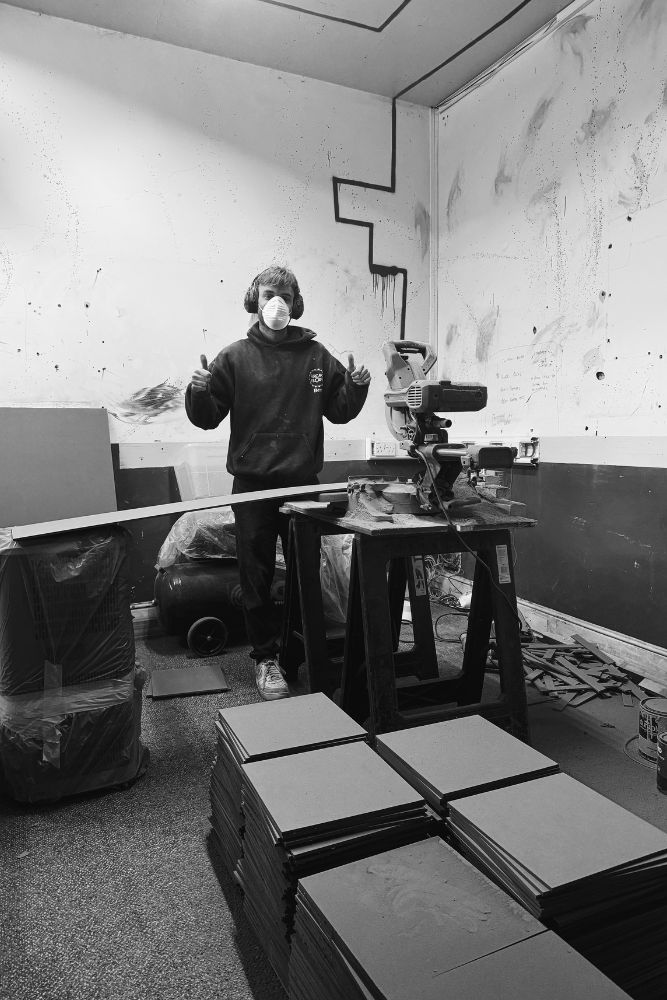 Behind the scenes image numeber 9